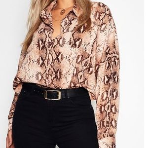 Oversized Plus Snake Print Shirt